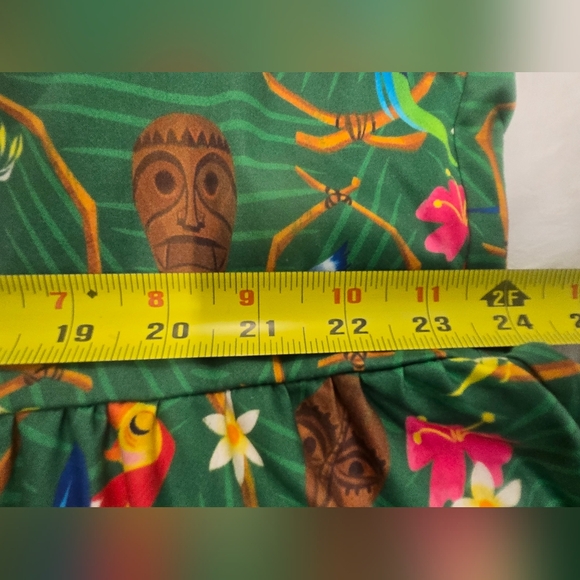 Authentic NWT  DISNEY Merch Women’s Enchanted Tiki Room Dress - Size 3X - Picture 13 of 16